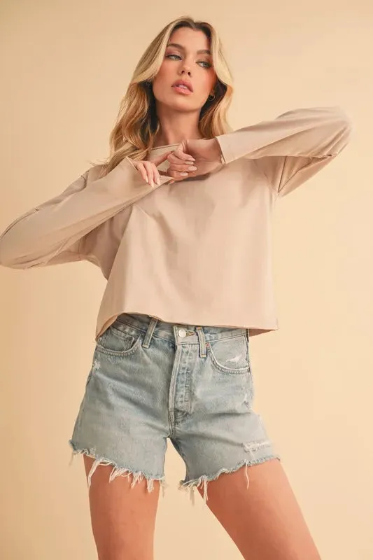Aemi Co Round Neck Long Sleeve T-Shirt