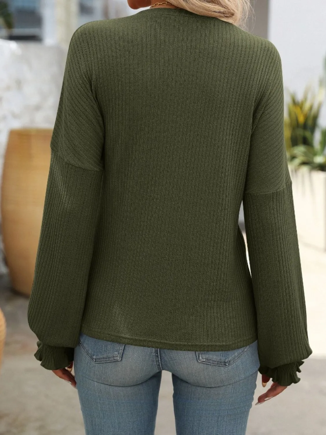 Ribbed Round Neck Long Sleeve T-Shirt